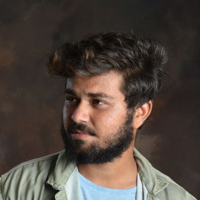 Alex, who shows you how to remove virus from phone and secure your accounts